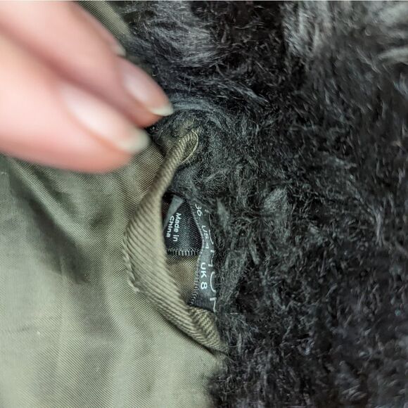 Topshop Green & Black Faux Fur Collar Oversized Zipper Front Bomber Jacket Sz 4 - Picture 9 of 14